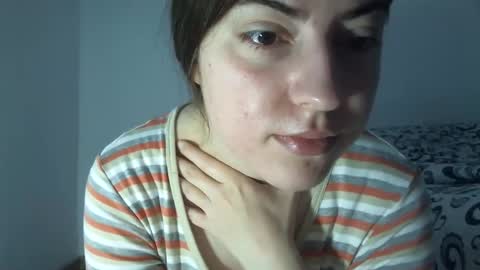 Snapshot of sexynyu18 chatting on 12/24/24, 10:22 Alex online show from 12/24/24, 10:22