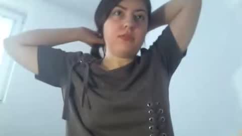 Snapshot of sexynyu18 chatting on 10/14/25, 10:05 Alex online show from 10/14/25, 10:05