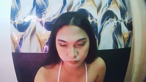 Snapshot of sexypetiteraine chatting on 04/27/26, 06:06 sexypetiteraine online show from 04/27/26, 06:06