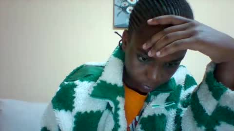 DOVY ACHIENG online show from 01/15/25, 05:19