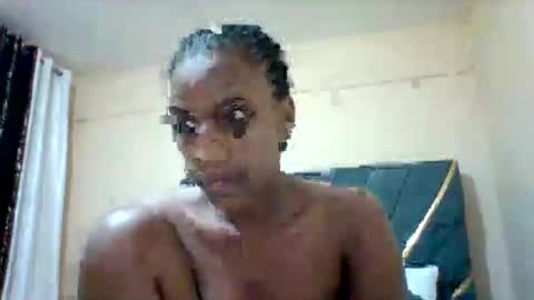 DOVY ACHIENG online show from 01/08/26, 07:05