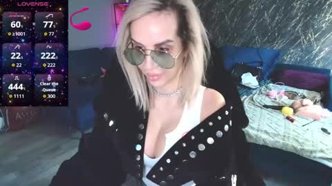 SexyQueenNina online show from 03/16/26, 07:23