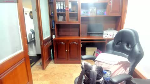 R A C H E L online show from 11/08/25, 11:43