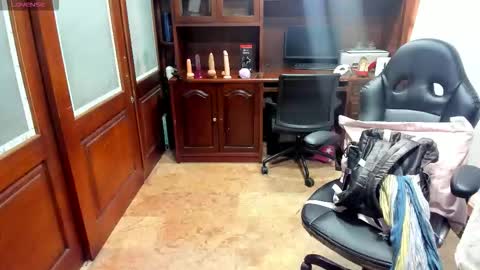 R A C H E L online show from 11/12/25, 12:16