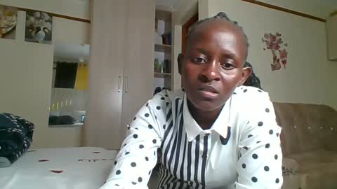 sexyreddebony online show from 12/14/24, 01:16