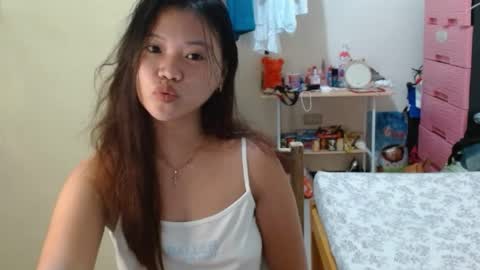 Snapshot of sexyreesebunny chatting on 05/04/26, 02:57 Reese online show from 05/04/26, 02:57