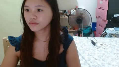 Snapshot of sexyreesebunny chatting on 05/23/26, 02:32 Reese online show from 05/23/26, 02:32