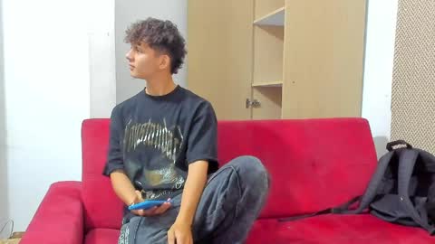 MATIAS-18   THIAHO -18  MAX-19  NICOKALY-19  CAIN-19   MOD ESTEBAN online show from 04/17/26, 01:58