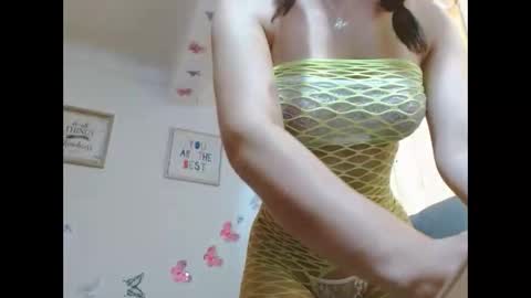 Snapshot of sexysafiravenus chatting on 05/11/26, 05:10 Venus Independent Model online show from 05/11/26, 05:10