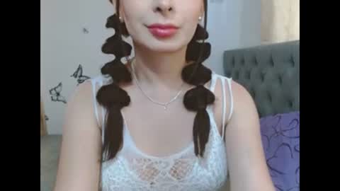 Snapshot of sexysafiravenus chatting on 05/24/26, 08:25 Venus Independent Model online show from 05/24/26, 08:25