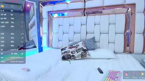 Kendall online show from 02/25/25, 12:24