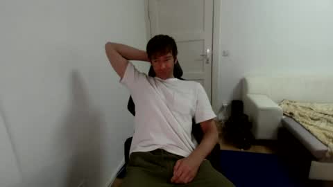 Snapshot of sexyslutboy36 chatting on 06/15/26, 07:43 urPersonalToyboy420 online show from 06/15/26, 07:43