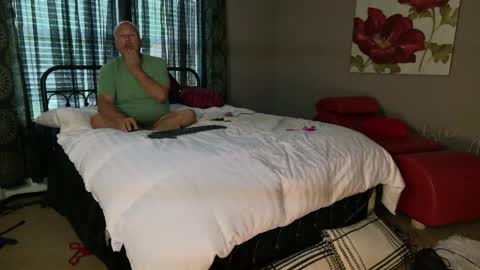 Snapshot of sexystackie chatting on 05/13/26, 07:11 Princess Jackie and Daddy Steve online show from 05/13/26, 07:11