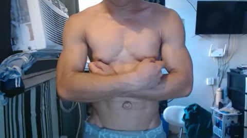 sexystrongcum online show from 04/06/26, 07:31