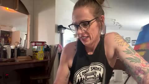 sexytillygurl online show from 05/06/26, 09:53