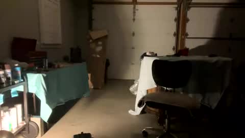 Smooth bi guy online show from 10/26/25, 07:36