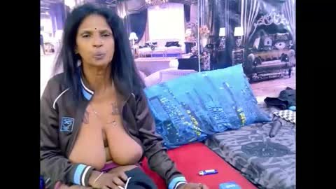 sexyva4u2luv online show from 03/02/26, 05:41