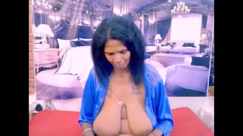 sexyva4u2luv online show from 04/10/26, 10:47