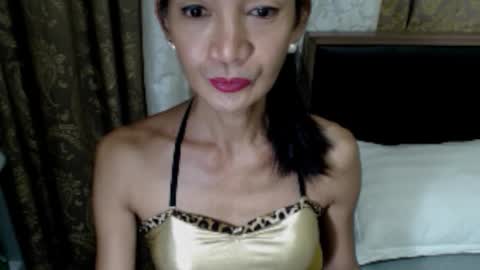 Victoria online show from 09/27/25, 10:53