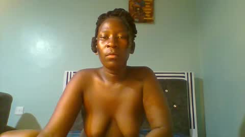 VIVIAN online show from 03/08/25, 08:03