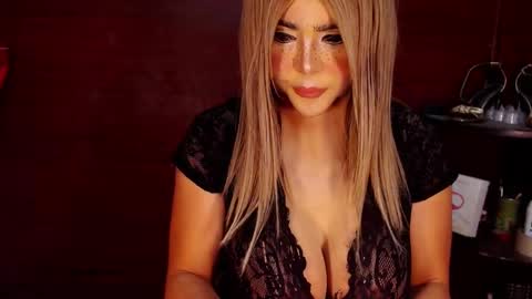 Snapshot of sexywebcamdoll chatting on 12/27/24, 02:25 Audrey Maristela online show from 12/27/24, 02:25