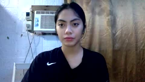 Xenaaa online show from 10/28/25, 02:37