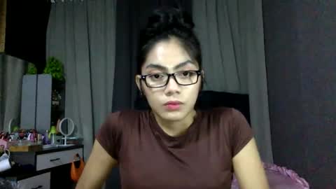 Xenaaa online show from 01/09/26, 01:58