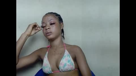 sexyxpeach online show from 09/12/25, 12:55