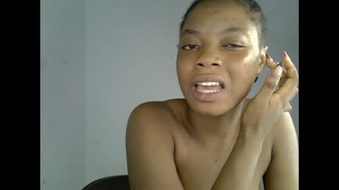 sexyxpeach online show from 07/13/26, 09:39