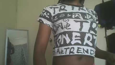 Mel online show from 10/30/25, 09:22