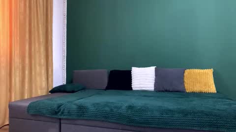 Snapshot of sexyycouple22 chatting on 02/25/25, 08:03 Sexycouple online show from 02/25/25, 08:03