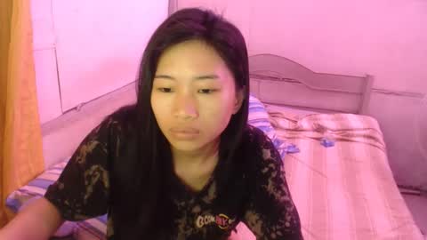 Snapshot of sexyymiya chatting on 05/26/26, 08:27 sexyymiya online show from 05/26/26, 08:27
