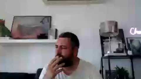 Snapshot of sexyyturkk chatting on 06/15/26, 11:12 Arda online show from 06/15/26, 11:12
