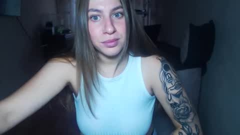 Yuliia online show from 09/16/25, 06:25