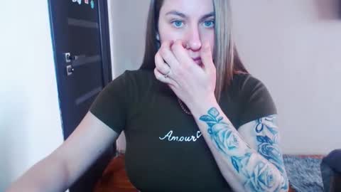 Yuliia online show from 02/09/26, 11:25