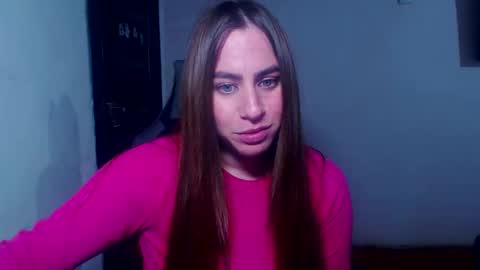 Snapshot of sexyyuliia777 chatting on 04/25/26, 04:04 Yuliia online show from 04/25/26, 04:04