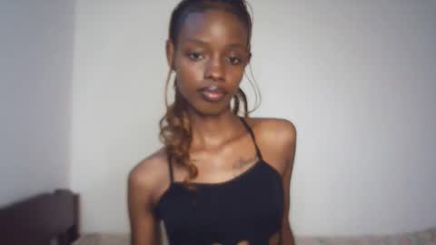 sexyzuriel online show from 02/11/26, 04:50