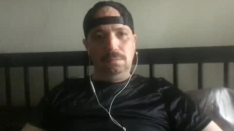 Snapshot of sfgiants1982 chatting on 10/02/25, 10:50 sfgiants1982 online show from 10/02/25, 10:50