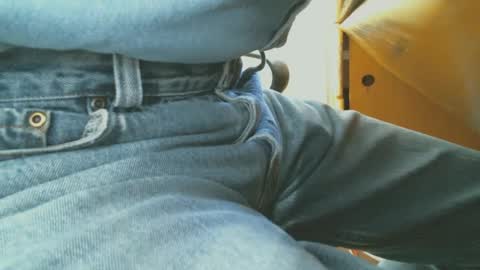 Bruce online show from 01/08/25, 03:50