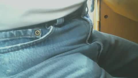 Bruce online show from 11/11/25, 06:52