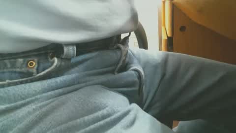 Bruce online show from 04/06/26, 08:21