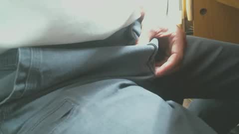 Bruce online show from 04/20/26, 08:21