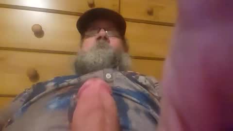 Snapshot of sgtbrown01 chatting on 04/20/26, 03:31 sgtbrown01 online show from 04/20/26, 03:31