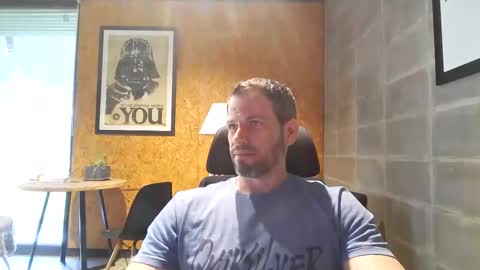 shad0w_hunter online show from 02/12/25, 02:21