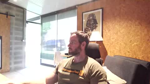 shad0w_hunter online show from 04/10/26, 12:10