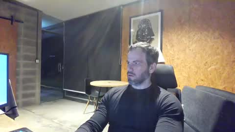 shad0w_hunter online show from 06/24/26, 11:15
