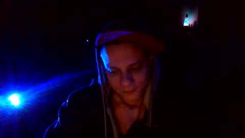 Snapshot of shades455 chatting on 06/10/26, 05:39 shades455 online show from 06/10/26, 05:39