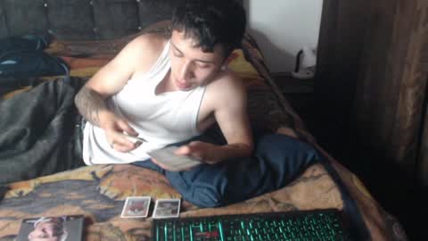 Snapshot of shadow_men_ chatting on 06/24/26, 04:44 james online show from 06/24/26, 04:44