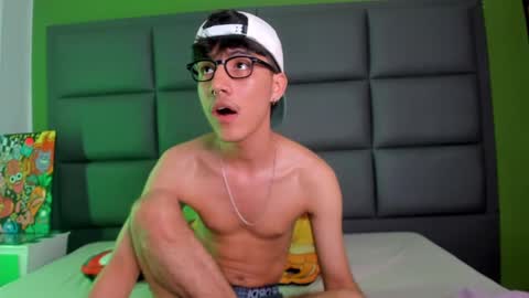 shady_stone online show from 02/11/25, 07:33