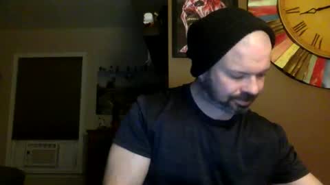 Shady online show from 09/30/25, 02:16